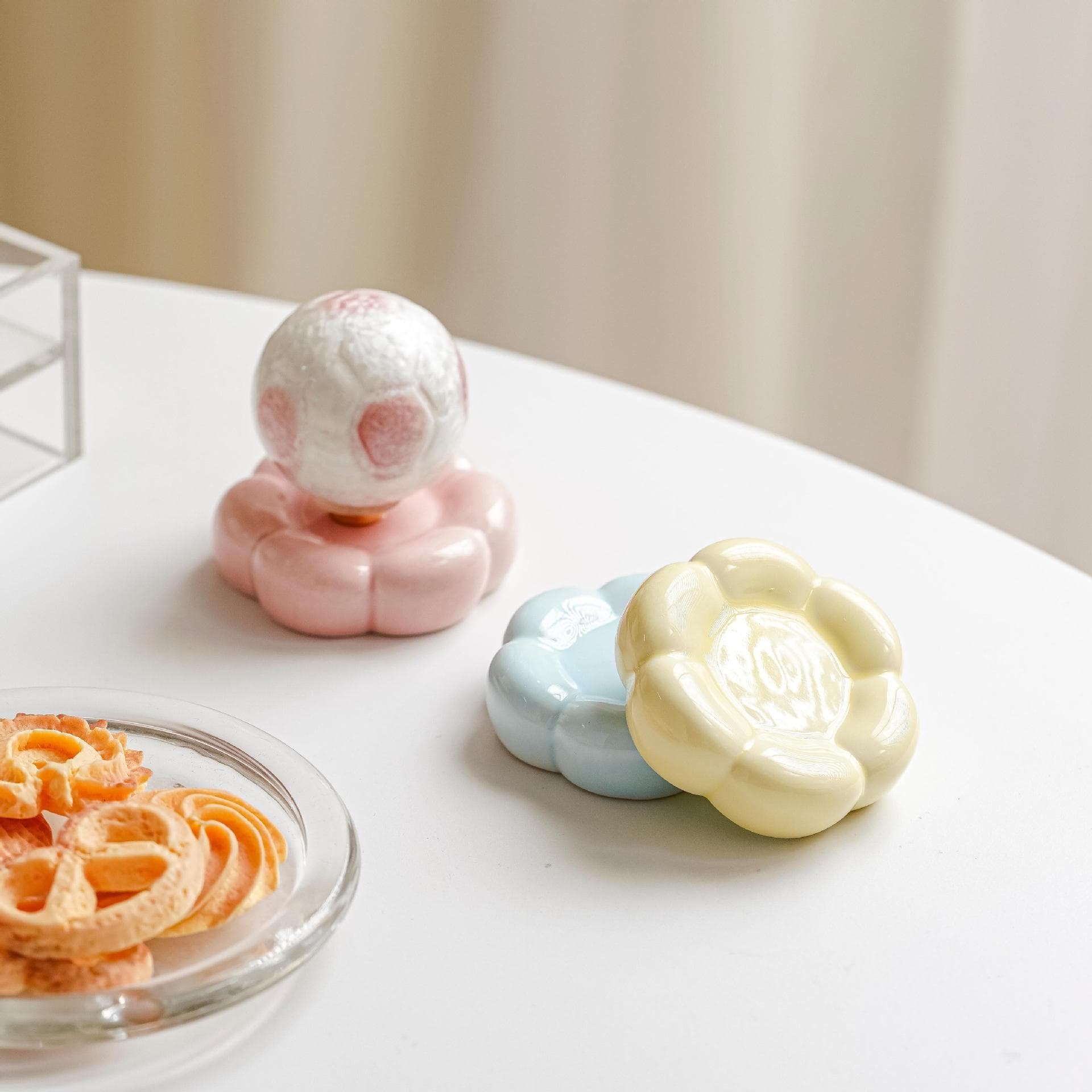 Ceramic Jingdezhen Large Flower Spinning Base Cartoon Animal Ceramic Spinning Stress Relief Souvenir Stand