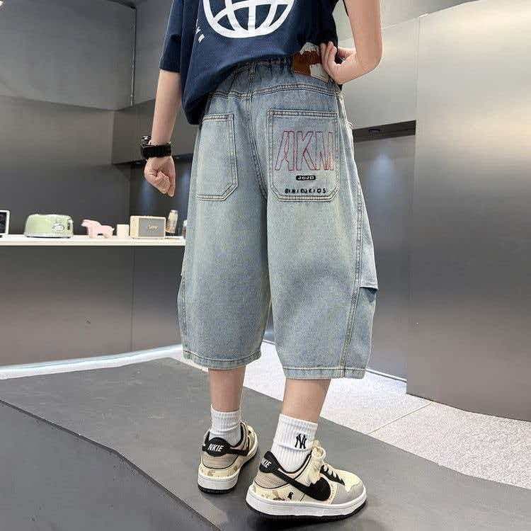 Boys' Summer Thin Jeans, Medium and Large Kids' New Fashion Loose Cropped Pants, Children's Summer Trendy Pants