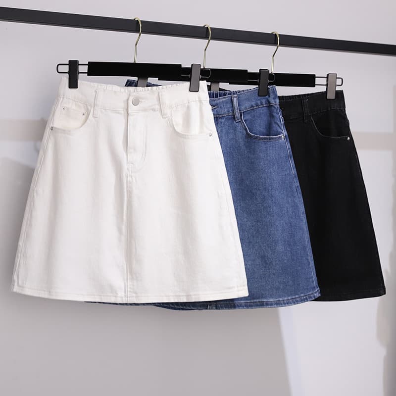 Plus-size women's denim skirt (200/300 lbs) - slimming, casual, versatile, loose fit - dropshipping available.
