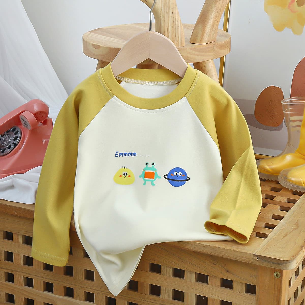 Children's long-sleeved T-shirt pure cotton new baby base layer sweater boys autumn clothes Korean version 1 year old children's clothing wholesale