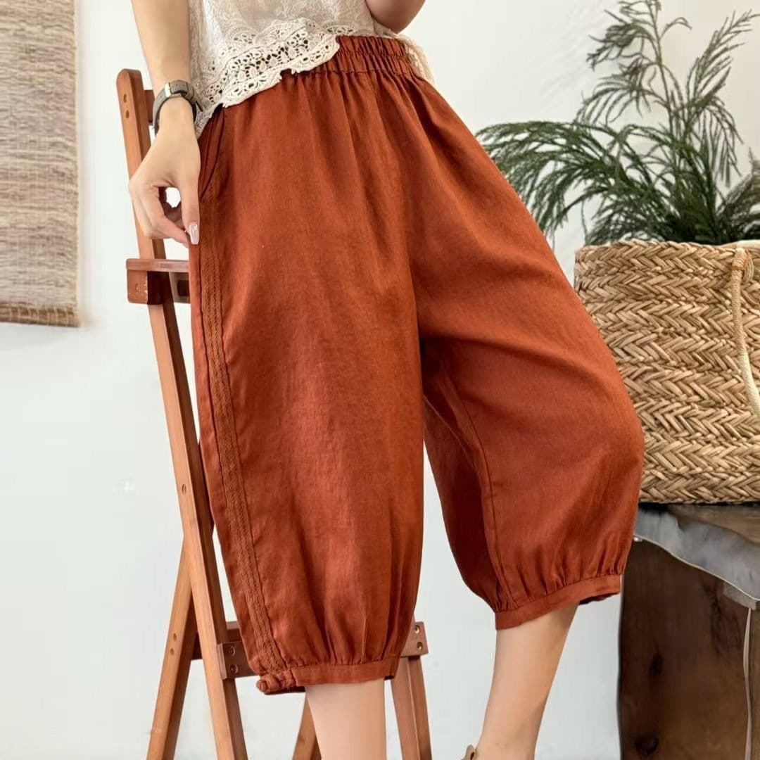 Summer cotton and linen casual bloomers for women, simple and versatile solid color loose shorts, large size retro five-point harem pants