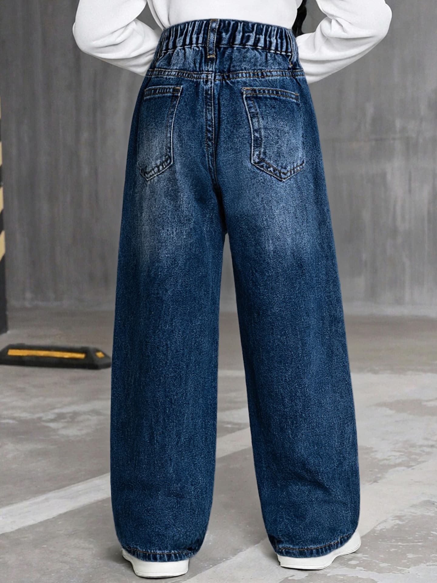 Girls' Denim Four-Season Loose Wide-Leg Casual Jeans with Butterfly Rhinestone