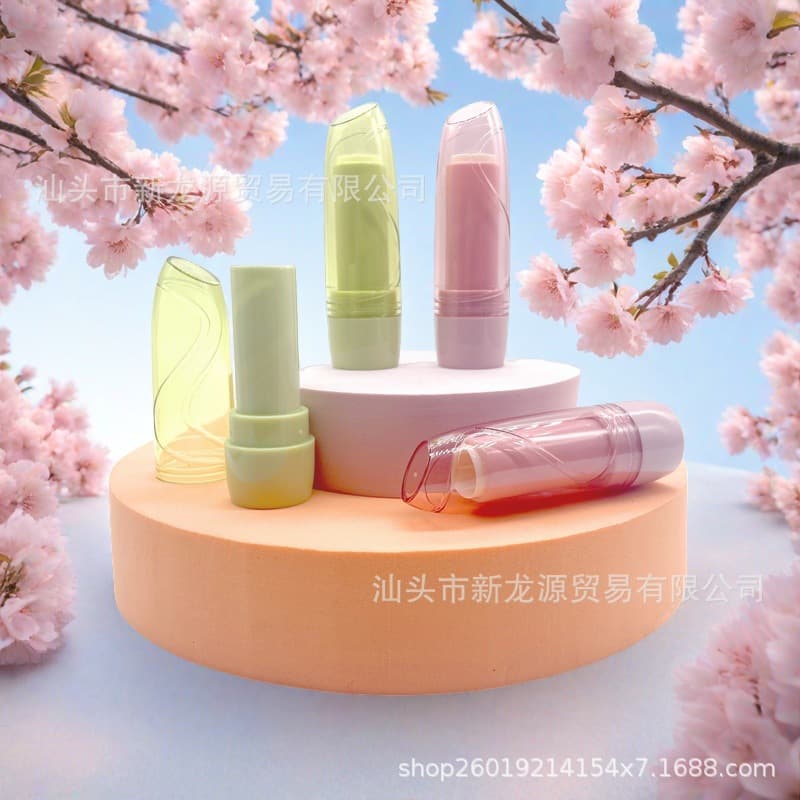 Wholesale of empty lipstick tubes, bottles, and packaging materials; semi-transparent lip balm tubes and threaded packaging materials; affordable and aesthetically pleasing.