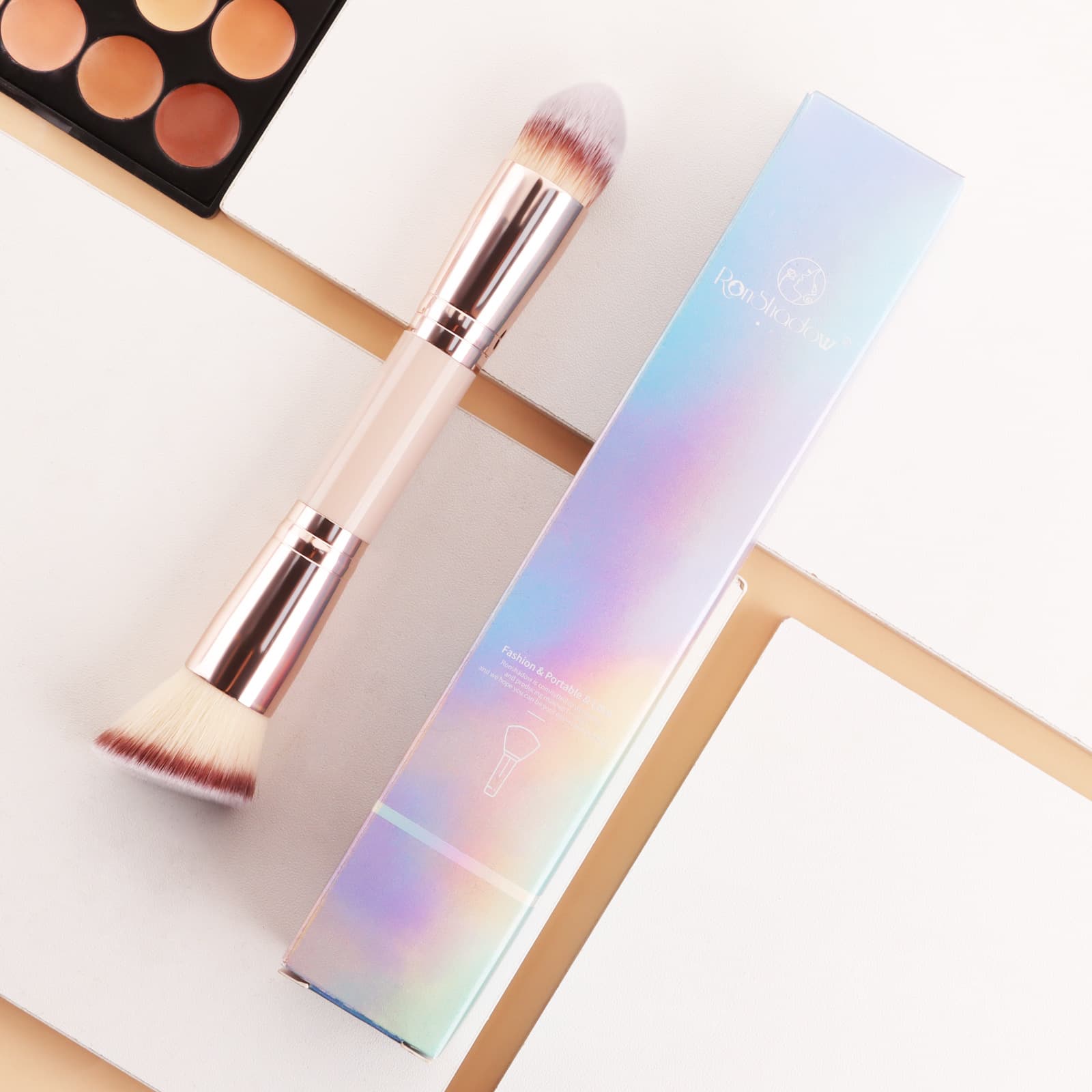 Single boxed double-ended contouring brush, professional multi-purpose facial brush, portable travel beauty tool