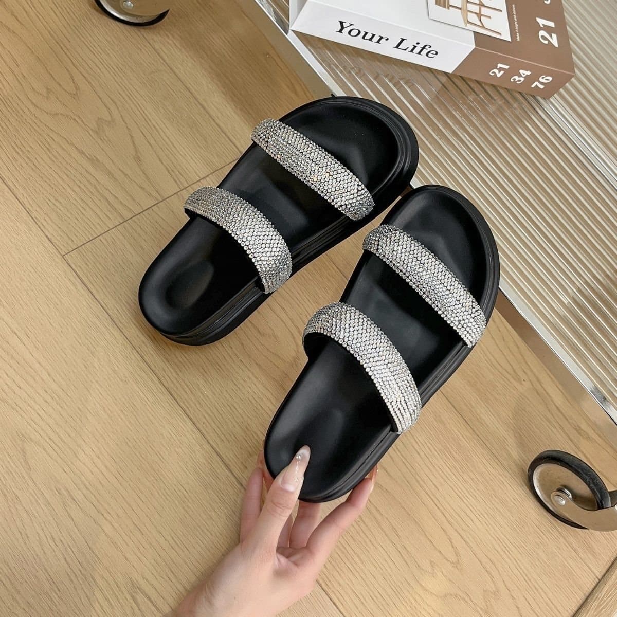 Thick Platform Slide Sandals 2026 Summer New Fashion Heightening Versatile Outdoor Slippers