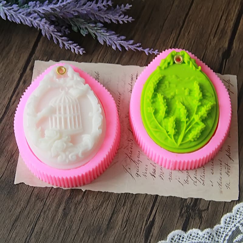Retro European Birdcage Lavender Hanging DIY Aromatherapy Candle Gypsum Car Ornament Silicone Mold Decorative Fragrance