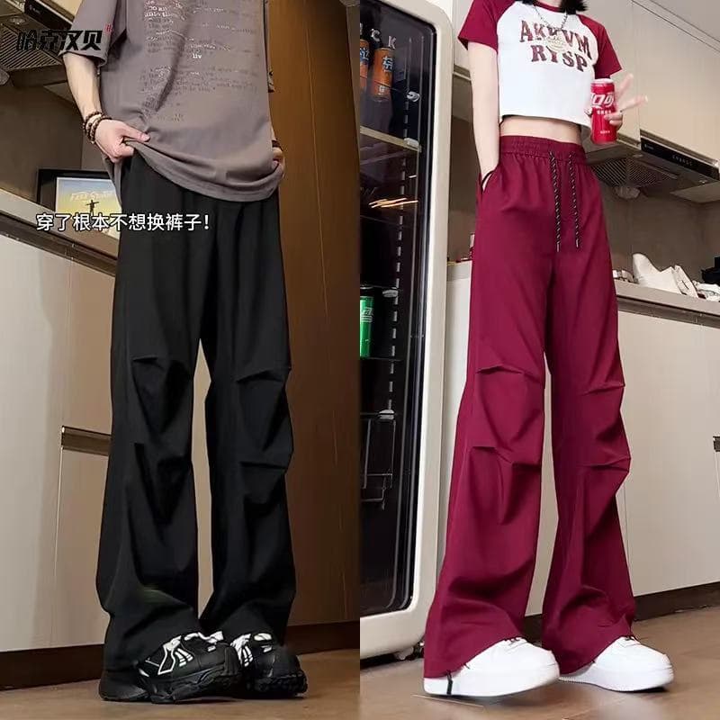 American trendy brand pleated paratrooper pants straight loose loose drape ice silk pants for men and women summer thin stretch casual pants