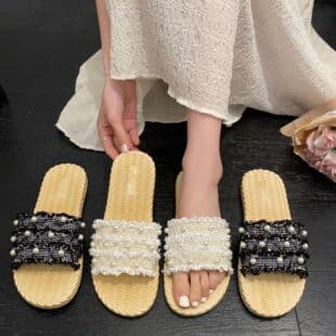 New Summer Slippers for Women, Xishuangbanna Style, Versatile Fairy-like Sweet Pearl Flat Vacation Sandals
