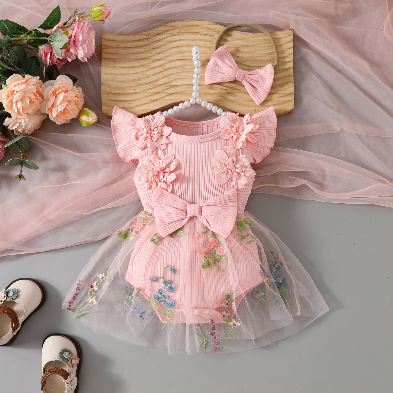 2025 Summer New Baby Girl Dress Sweet Flutter Sleeve Floral Embroidery Tulle Princess Dress Girl Applique Ribbed Dress