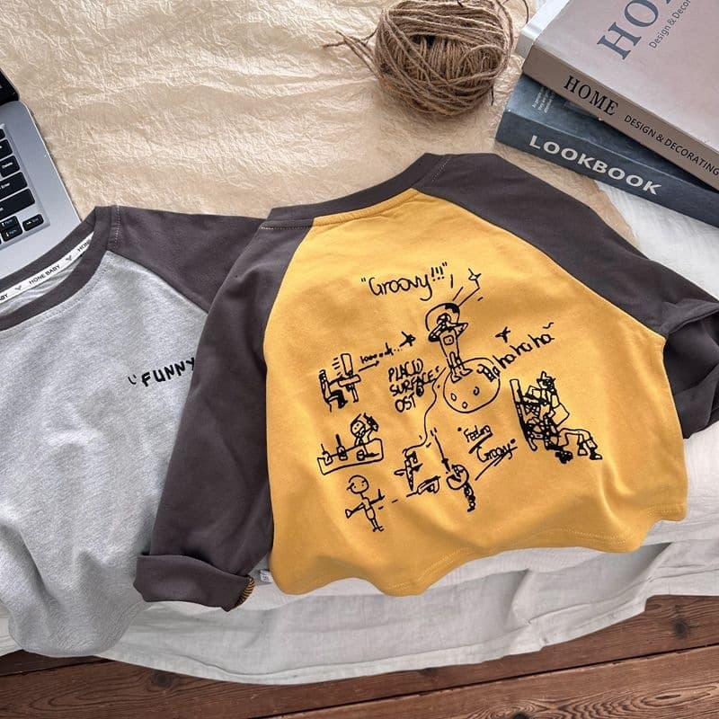 Children's long-sleeved T-shirt boys' fashionable spring and autumn new letter tops contrasting color baby cartoon bottoming T-shirt women's versatile