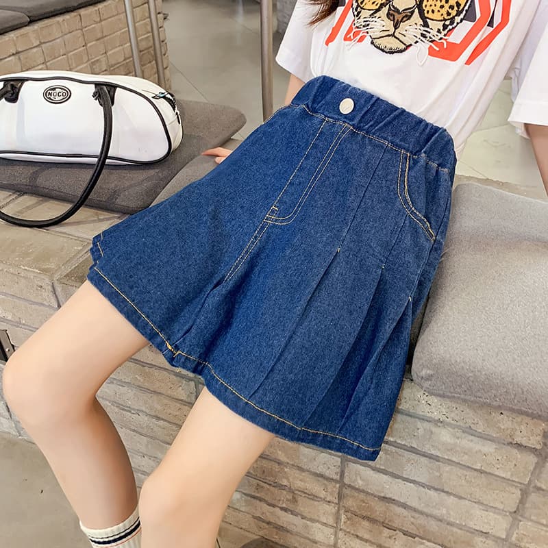 Girls' clothing, summer wide-leg denim shorts, pleated skirts, medium and large children's loose hot pants, girls' casual skirts and pants