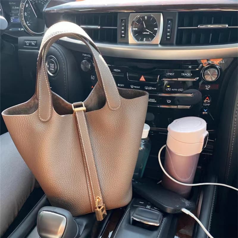 Genuine Leather Vegetable Basket Women's Bag Satchel Bucket Bag Large Capacity Niche Hand Bag 2025 New High-End Mother Bag