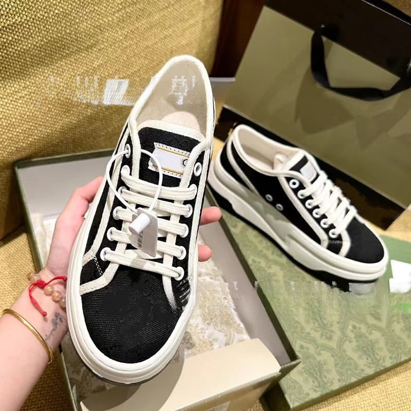 1977 Thick Sole Canvas Shoes for Women 2023 New Retro Embroidered Dad Shoes Platform Heightening Casual Canvas Shoes