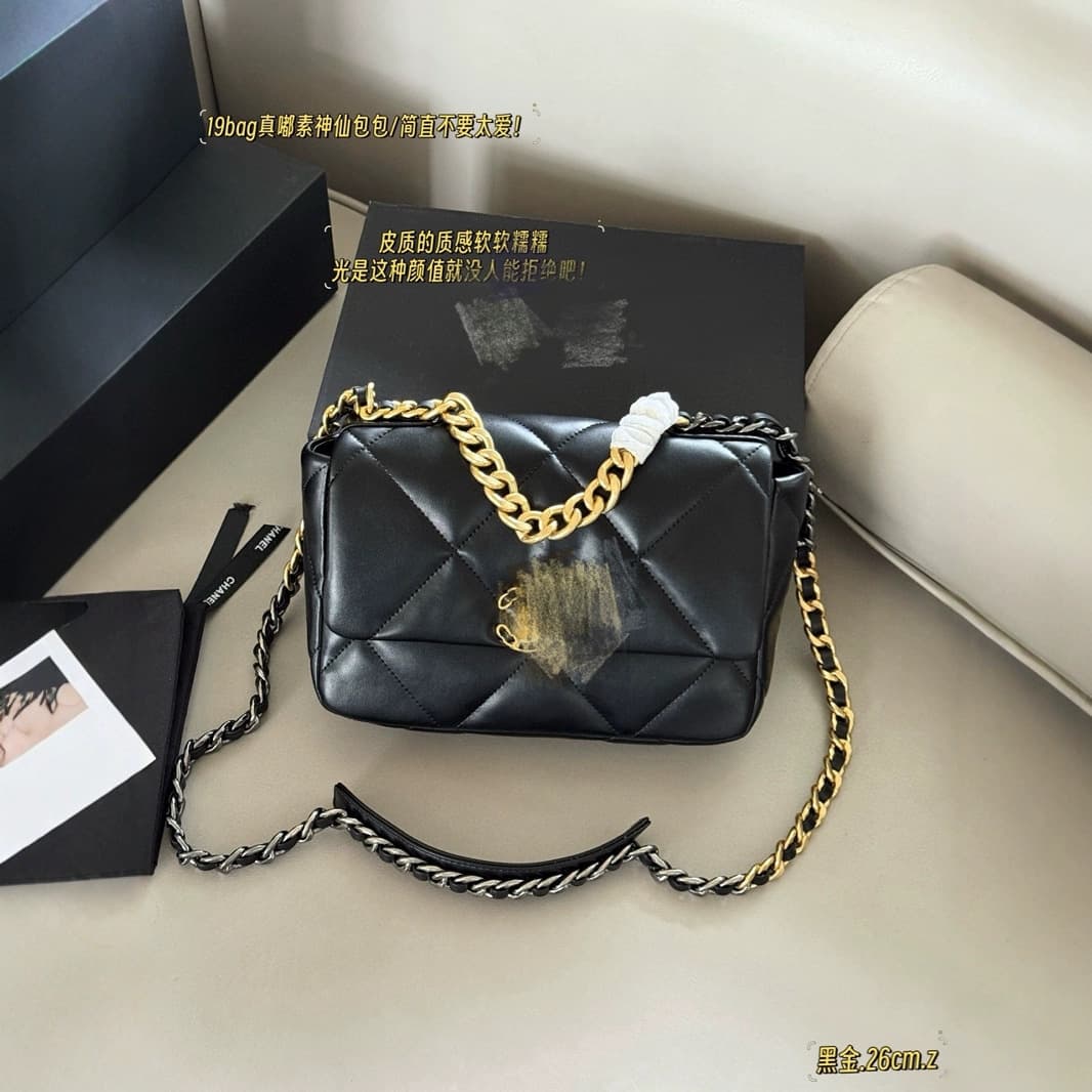 2025 New MLV Women's Shoulder Bag Crossbody Bag Underarm Bag Genuine Leather Messenger Bag CF Flap Bag Square Bag