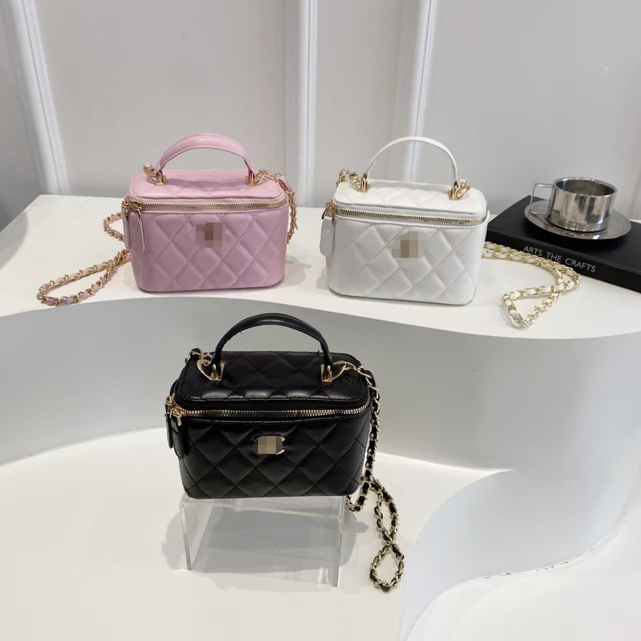 Cross-border embroidered diamond-quilted Chanel-style handbag box bag, new trendy chain bag, versatile single-shoulder crossbody bag