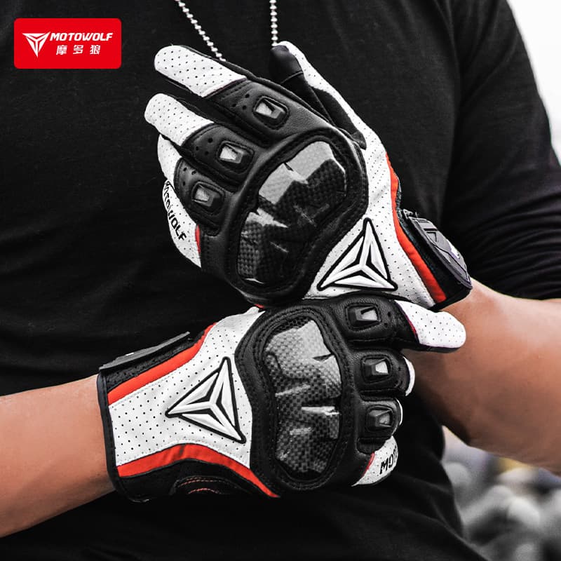 Motorcycle Perforated Breathable Genuine Leather Gloves Off-Road Anti-Fall Carbon Fiber Shell Gloves Rider Protective Gloves