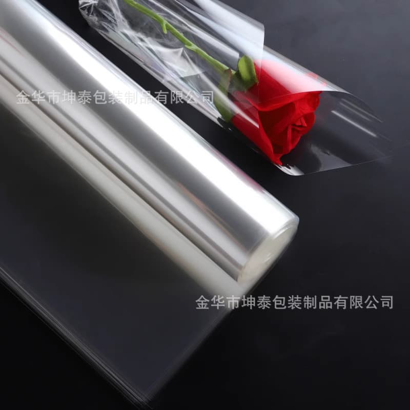 High-transparency cellophane for flower packaging, dustproof, waterproof, with Christmas patterns, OPP plastic inner lining cellophane