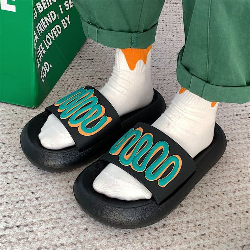 Trendy Fashion Casual Slippers for Men and Women, Summer High Street Thick Sole, Anti-Slip, Black