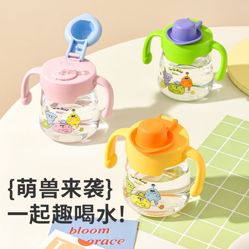 Kids Water Cup with Straw, Plastic, Drop-Proof, for 1-Year-Old Babies, Kindergarten Cup with Handle, Training Cup, Portable for Outings