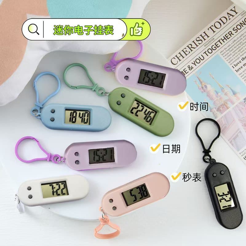 24-hour keychain electronic clock for students, exam preparation, study, desktop electronic watch, silent design.