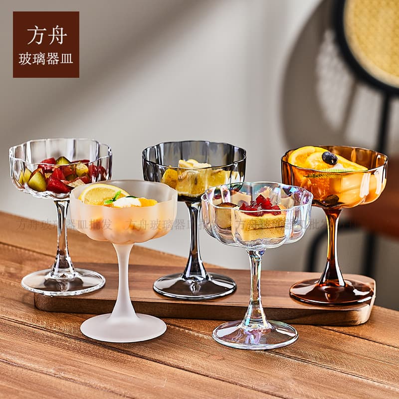 Creative Flower Glass Goblet Cocktail Glass Champagne Glass Household Dessert Cup Ice Cream Cup Unique Wine Glass