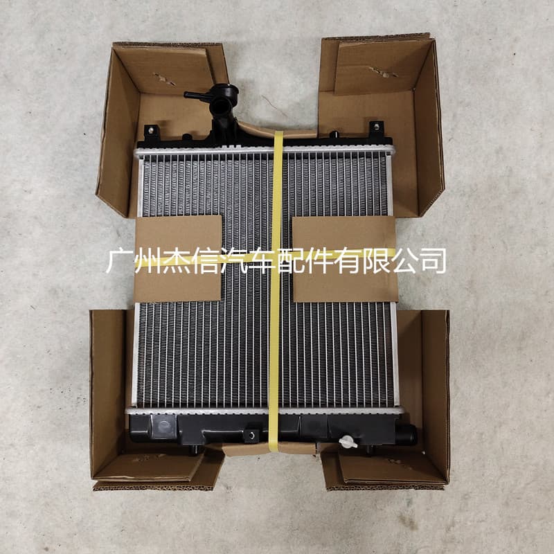 Factory Direct Wholesale ALTO LEHA23V 1770083B00 Radiator Water Tank for Manual Transmission Vehicles
