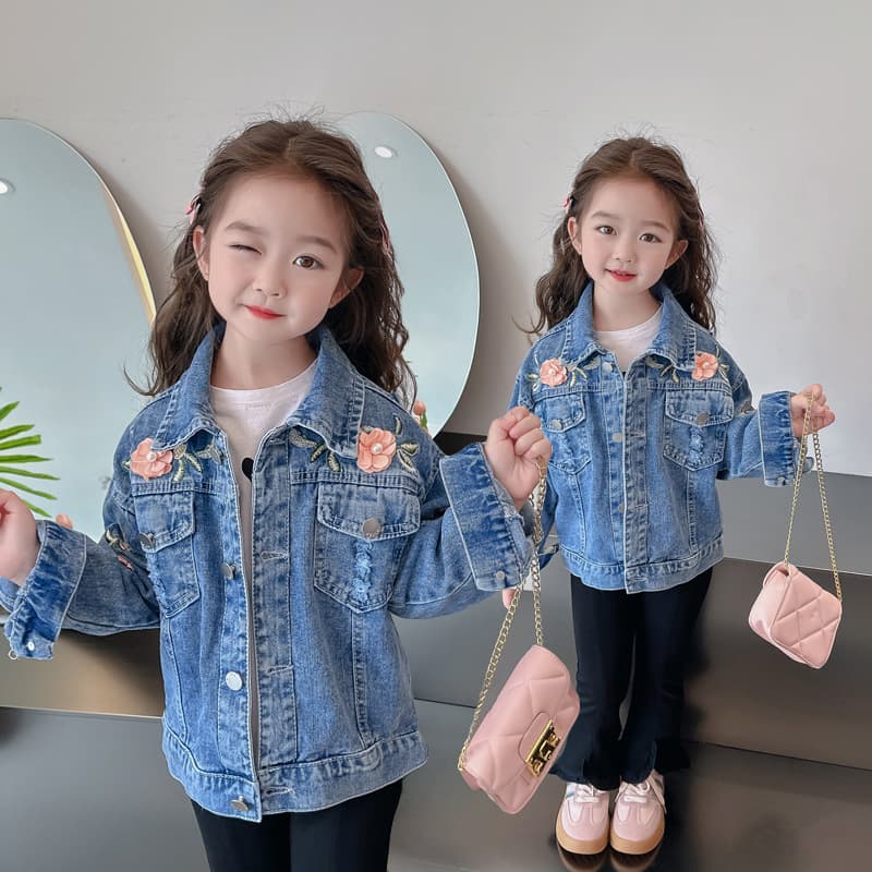 Kids Jacket 2026 Fall New Girls Stylish Embroidered Outerwear Denim Top for Little Girls, Medium and Big Kids Spring and Fall