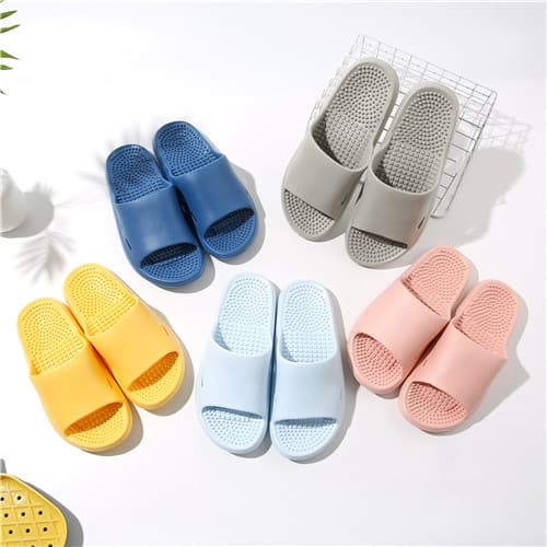 Ultra-light Massage Soft Sole 3D Massage Bathroom Slippers, Summer Indoor Anti-Slip Bath Slippers for Home Use