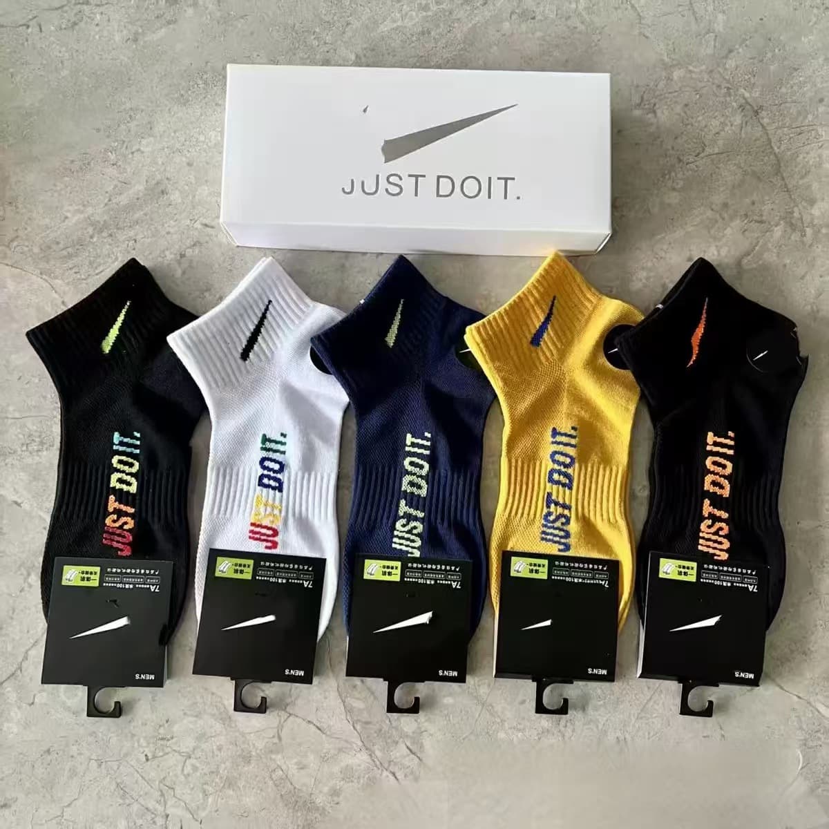 Suwan Naike Socks Men and Women Boxed Short Socks Four Seasons Casual Sports Socks Moisture Wicking Breathable Boat Socks Wholesale