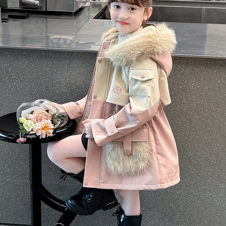 Girls' workwear parka, 2025 new winter children's fleece-lined leather jacket, autumn and winter thickened mid-length coat for older children.