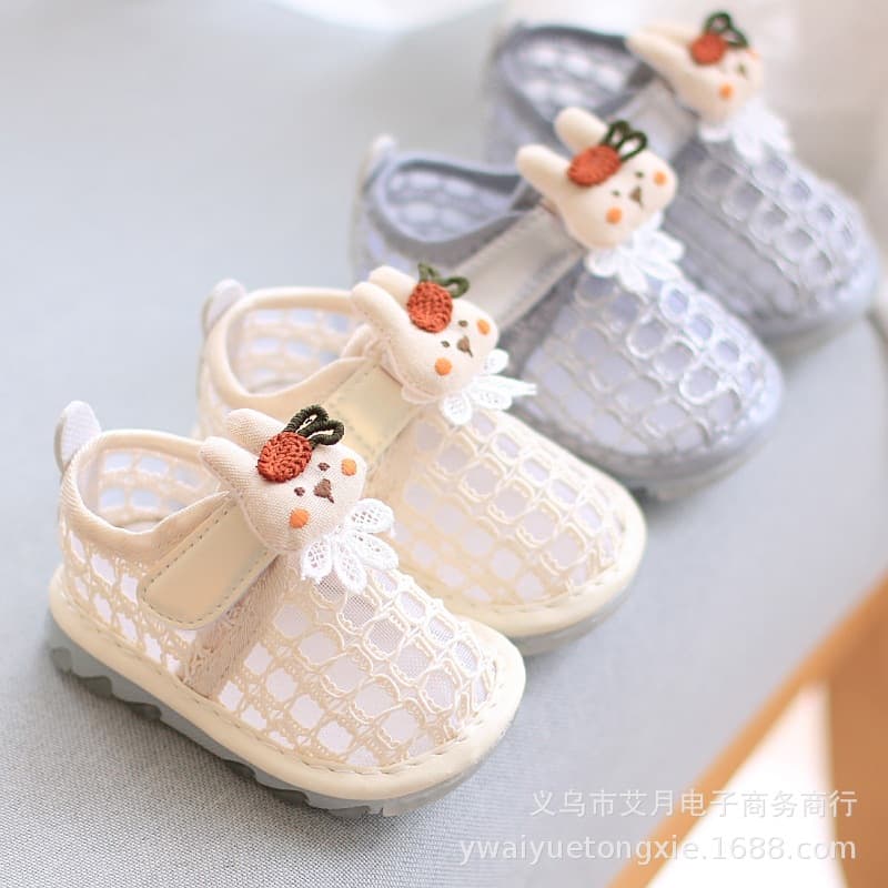 Spring/Summer Girls Cartoon Rabbit Lace Walking Shoes Infant Breathable Mesh Hollow Baby Girl Shoes with Lights