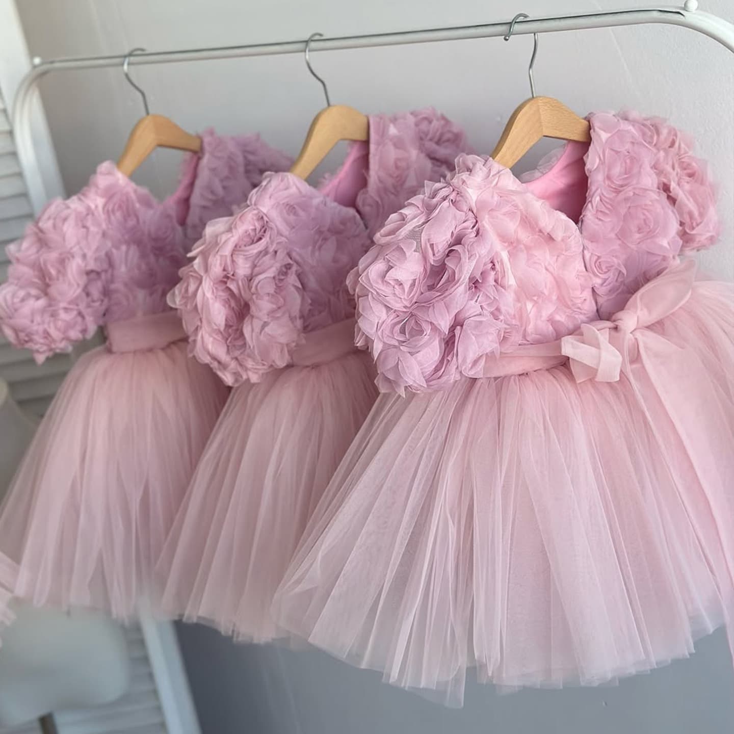 2026 New Girls Piano Performance Dress Flower Girl Wedding Little Girl Princess Dress Children's Host Performance Outfit