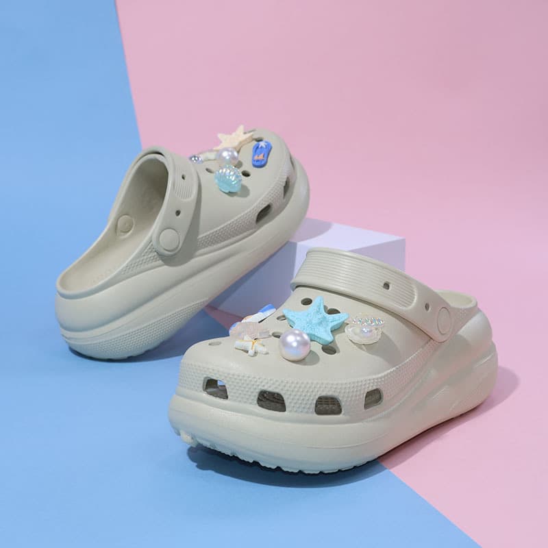 EVA Thick Sole Croc Shoes Women 2026 Spring Summer New Style Ins Style Slippers Casual Versatile Flat Slide Outdoor Slippers for Women