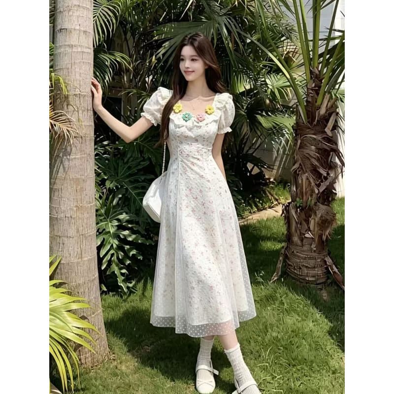 Youthful 3D Floral Dress in Cream White with Square Neckline, Colorful Floral and Polka Dot Mesh Long Skirt for Summer