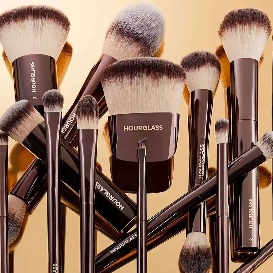HG Complete Makeup Brush Set - Powder Brush, Blush Brush, Foundation Brush, Eyeshadow Brush, Concealer Brush, Lip Brush - Moyu Makeup Tools
