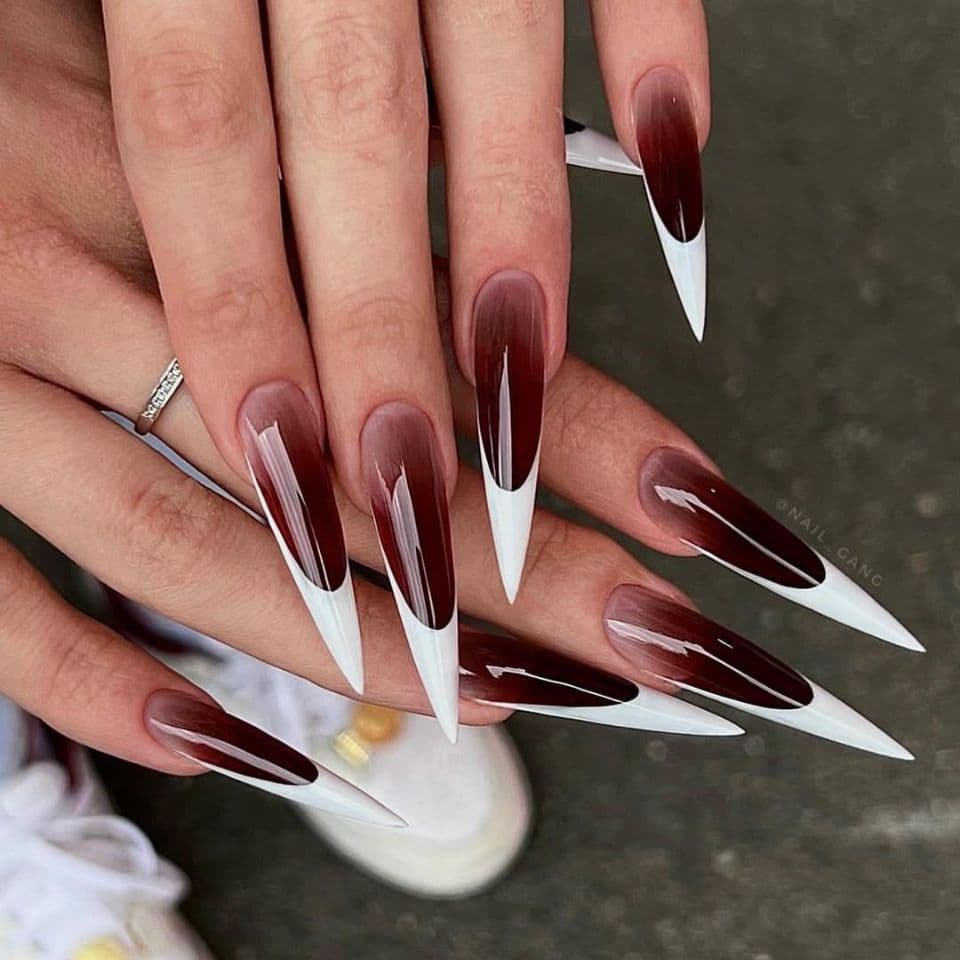 WM-153 pulp red and white false nails autumn and winter European and American cross-border French style 24 pieces wearable nails wholesale