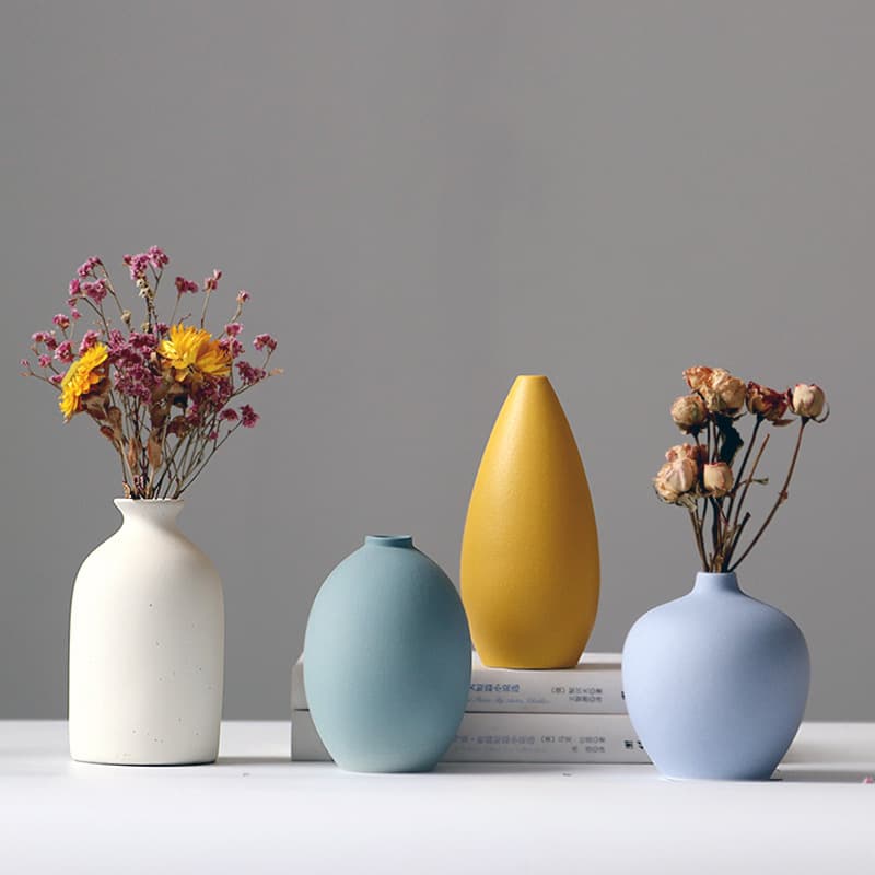 Factory wholesale ceramic small vase for dried flowers, flower arrangement, living room TV cabinet, dining table, Nordic decorative ornament