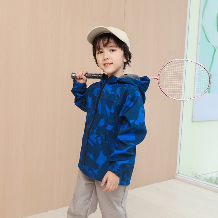 23 Autumn/Winter New Boys/Girls Outdoor Print Fleece-Lined Softshell Windbreaker Coat Windproof Waterproof Warm