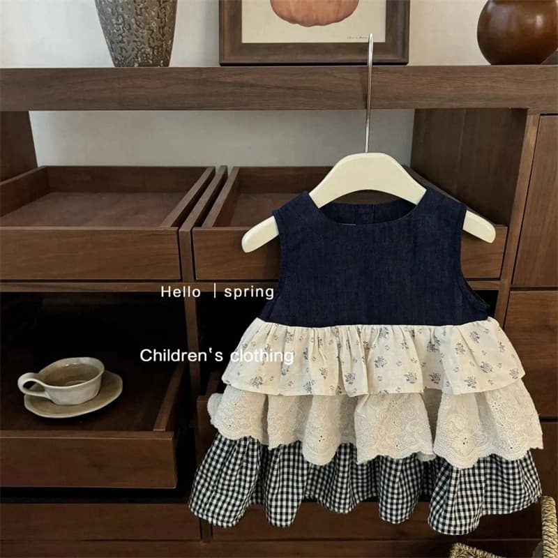 Tian Xiaosi Baby Girl Summer New Sleeveless Vest Dress Plaid Patchwork Denim Dress Cake Dress Toddler Kids