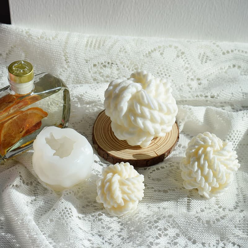 Christmas Candle Mold Yarn Ball Scented Candle Silicone Mold DIY Yarn Ball Plaster Soap Mold