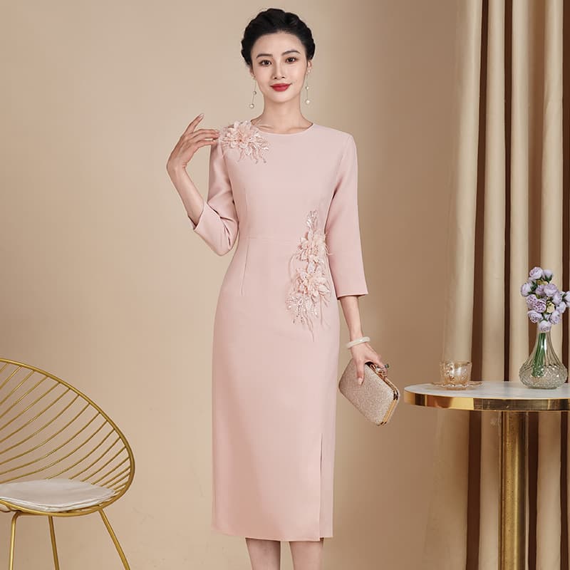 Spring and Autumn Qipao for Wedding, Mother's Dress 2024, Elegant Mother-in-Law Wedding Banquet Outfit, Noble Women's Dress
