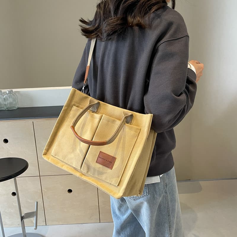 Large Capacity Tote Bag Women's Lunch Box Bag Handbag Commuter Crossbody Bag for Work And School Fresh Sweet Style Canvas Bag