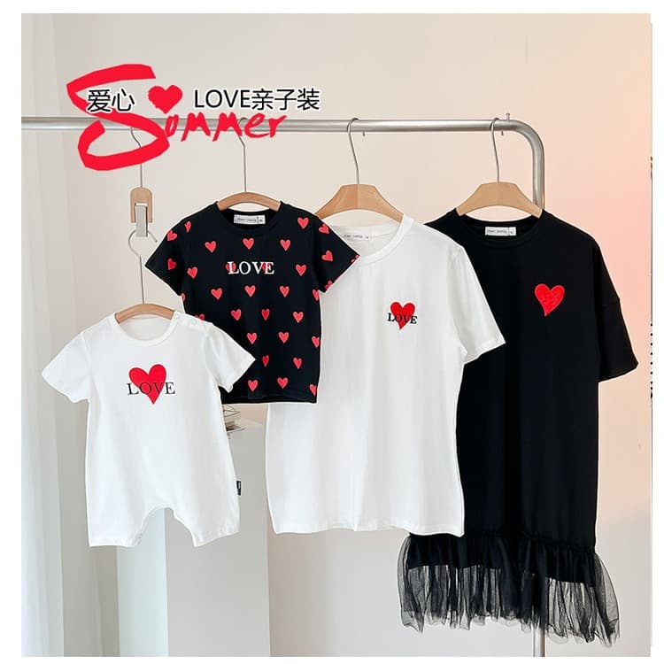 High-Quality Family Matching Dresses Mother Daughter Dresses Cotton Blend Comfortable Fit for Three Generations Summer Wear