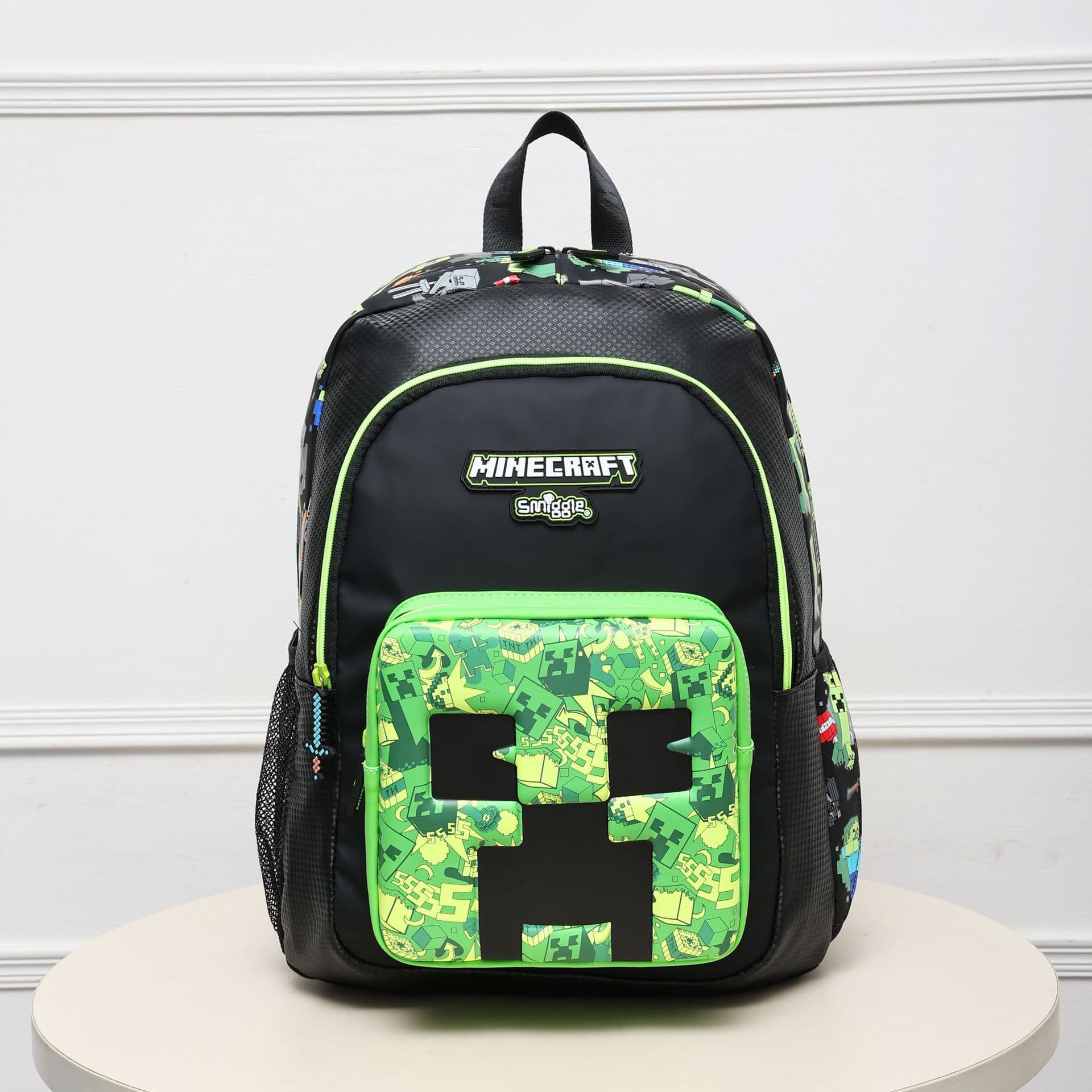 Smiggle Australia Large Capacity Backpack Waterproof Cartoon Children's Christmas Gift Student Bag Breathable Polyester Cotton Lining