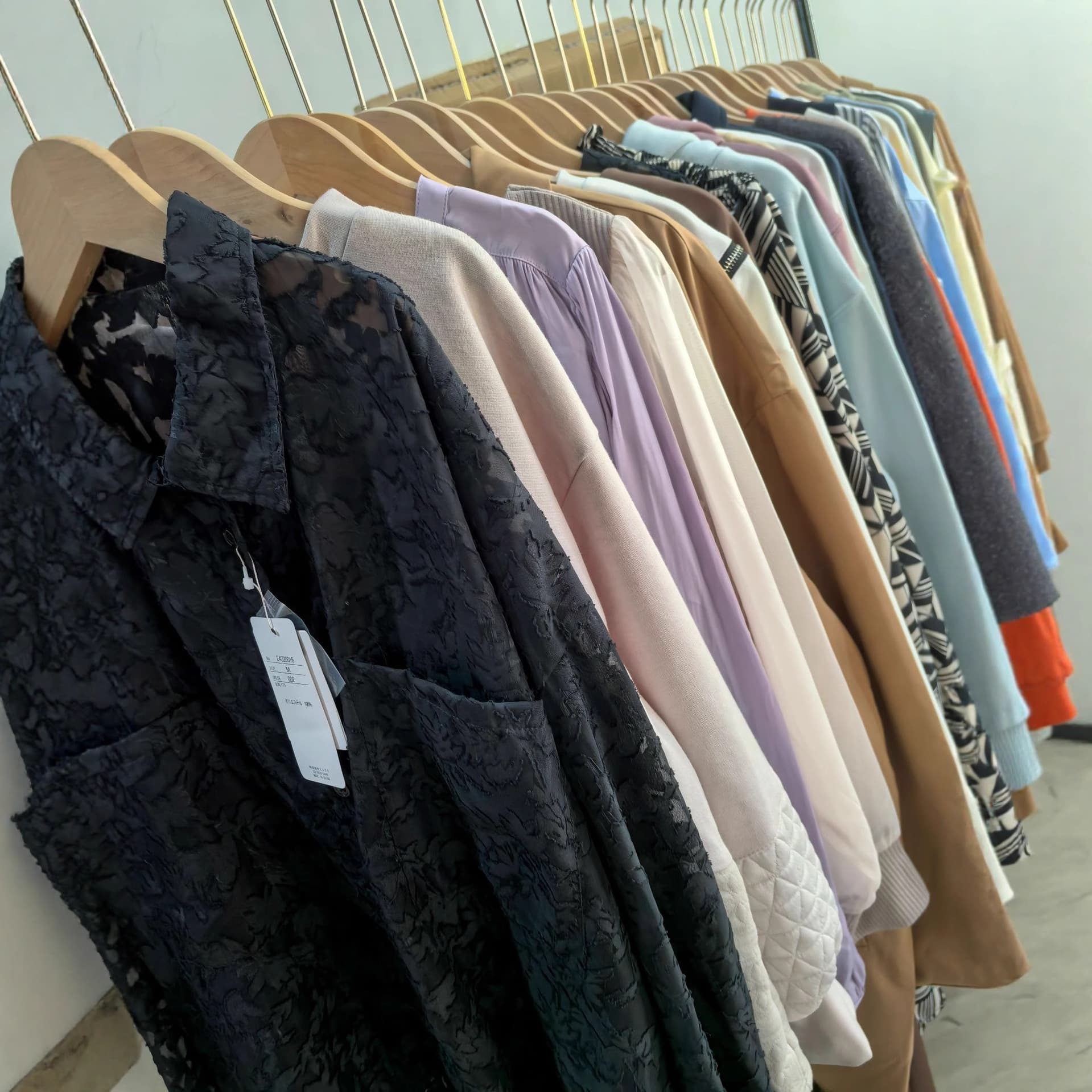 2025 Export to Japan, Foreign Trade Japanese Order Women's Clothing Assorted Styles, Autumn/Winter Series Tops, Hoodies, Skirts, Bulk Clearance