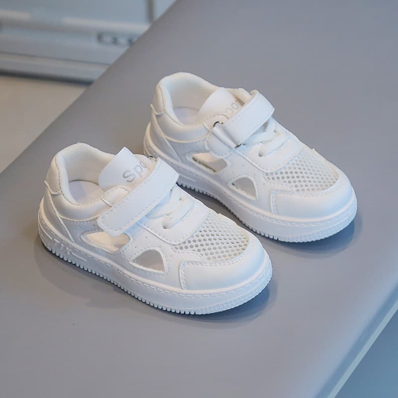 Children's White Shoes 2026 Summer Boys' Sports Shoes Breathable Mesh Shoes Hollow Girls' Casual Sneakers Soft Sole Baby Shoes