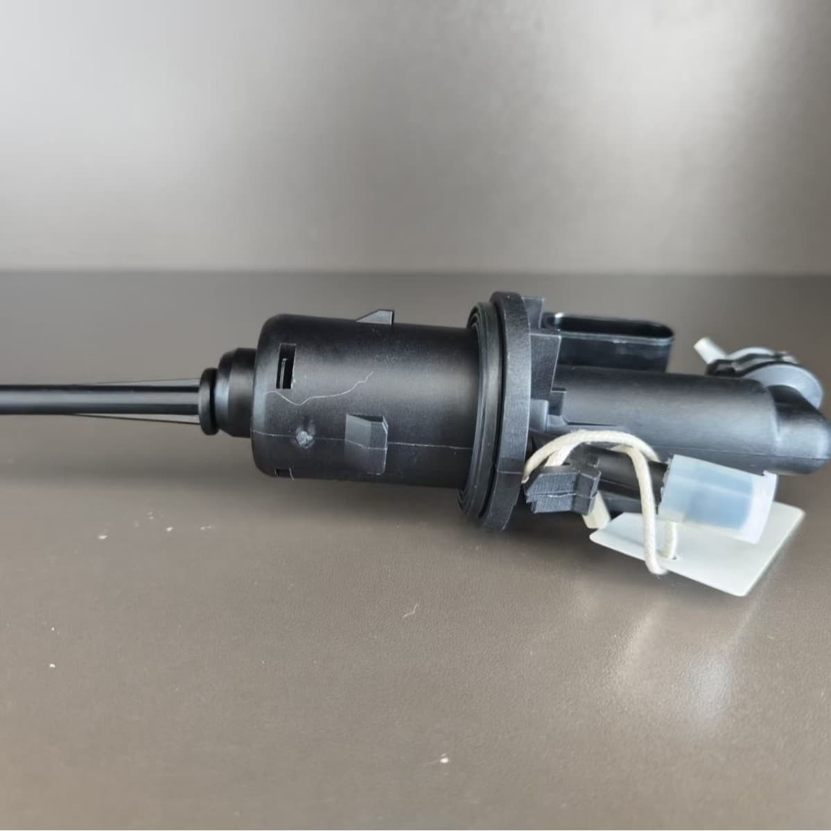 Clutch master cylinder 1KD 721 388E for new Passat, Magotan, Tiguan, Touran, Sagitar, and Octavia