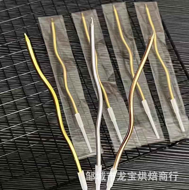 Curve Candle Cake Decoration Insert, Internet Celebrity Thread Wave Bending Silver Birthday Candle, Individually Packaged