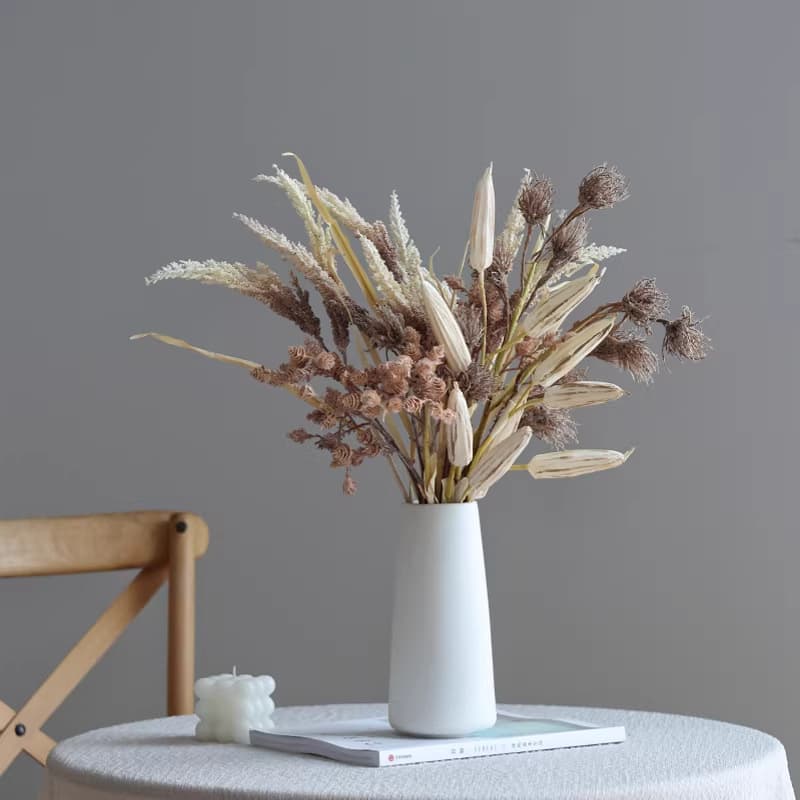 Hotel model room artificial flower bouquet, withered branches wabi-sabi style faux dried flowers, living room decoration ornament photography prop