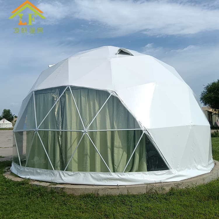 2026 New Spherical Starry Sky Tent Wind Resistant and Warm Outdoor Bed and Breakfast Camping Hotel Tent